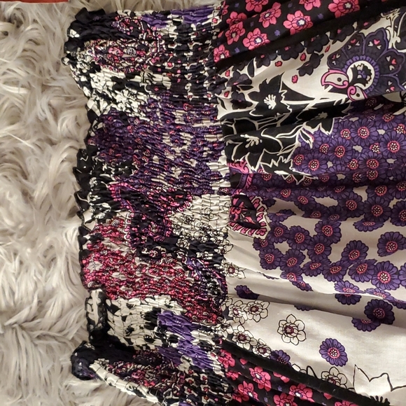 NWT Paisley Floral Dress - Picture 5 of 12